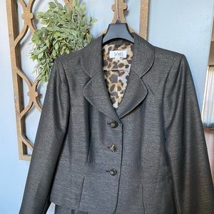 LeSuit 2 piece Dress Suit